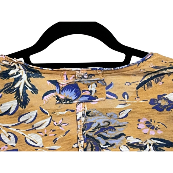 We The Free People Lettuce Hem Long Sleeve Floral Top Size Small Lightweight - Picture 6 of 7
